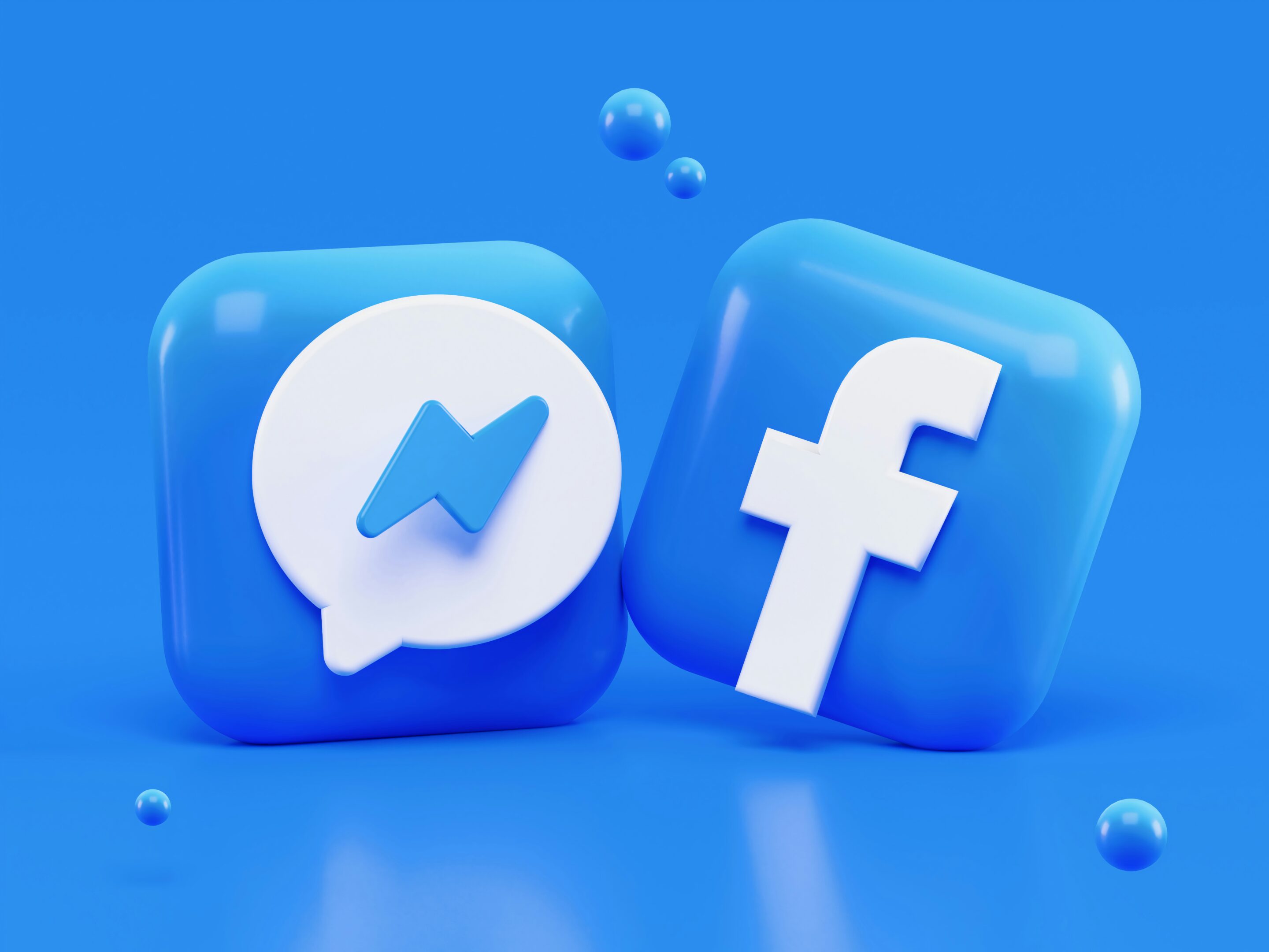 Images showing the icons for Facebook and Messenger